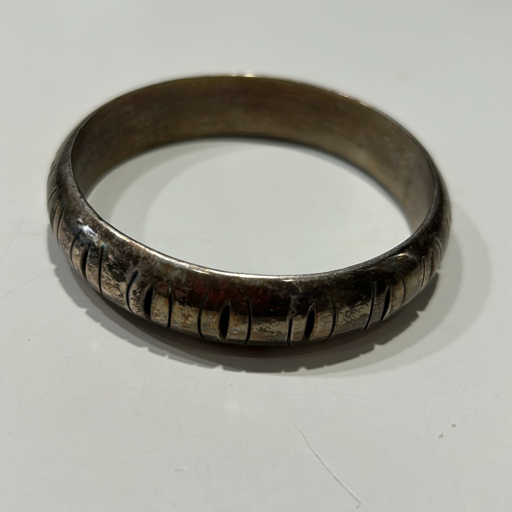 Heavy Solid Sterling Silver Vintage Bangle Bracel… - image 5